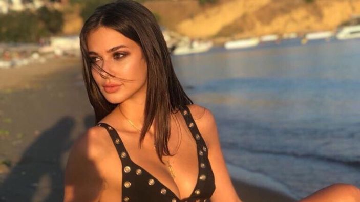 Deren Talu'nun fotoğraflarına photoshop yaptığı ortaya çıktı