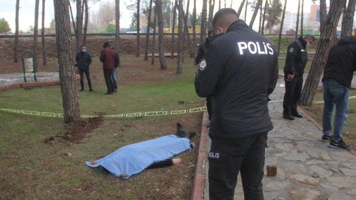 Adana'da çocuk parkında cinayet