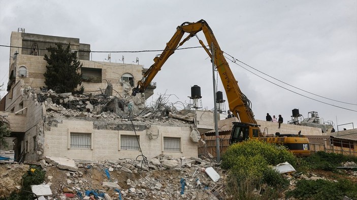 İsrail, engelli Filistinlinin evini 6'ncı kez yıktı
