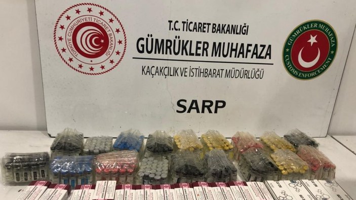 Sarp Sınır Kapısı'nda 498 kutu kaçak ilaç ele geçirildi
