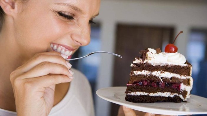 Şeker, kadınlarda bağırsak kanseri riskini artırıyor