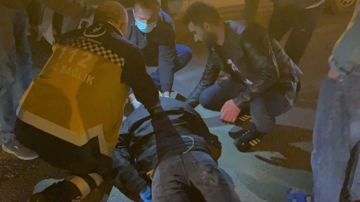 Bursa'da treeporter ve motosiklet çarpıştı: 2 yaralı