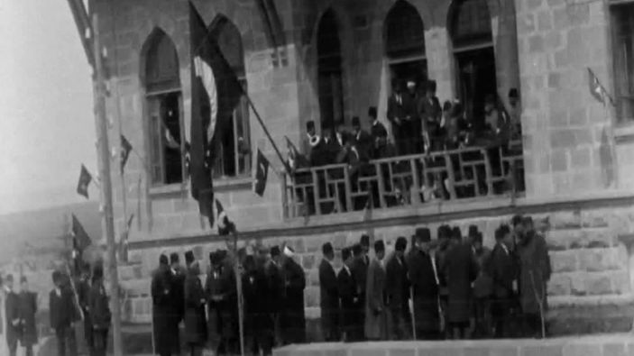 Vakanüvis yazdı:
