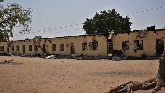 Nijerya'da medreseye saldıran silahlı grup yüzlerce öğrenciyi kaçırdı