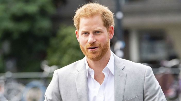 Prens Harry, hayatını anlatan kitap yazıyor