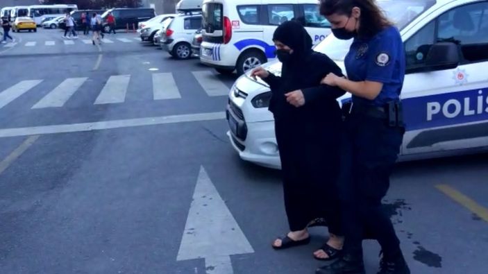 Kağıthane’de 1’i engelli 3 çocuğu darbeden babaanne adliyede