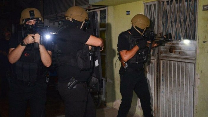 İstanbul’da terör örgütü DHKP/C‘ye operasyon: 8 gözaltı