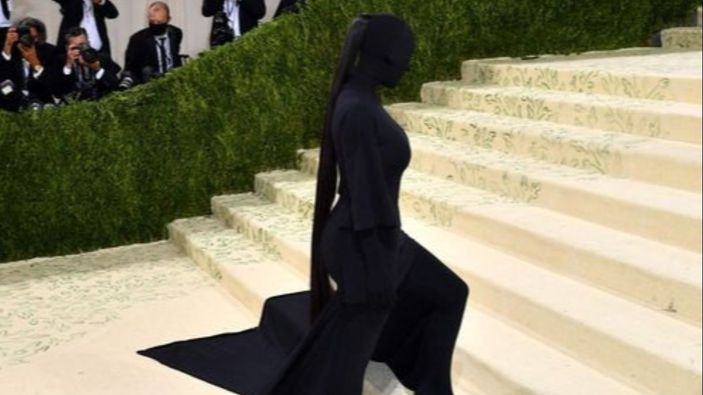Kim Kardashian saçı için 10 bin dolar ödedi