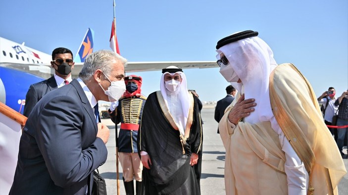 İsrail’den Bahreyn’e ilk resmi ziyaret