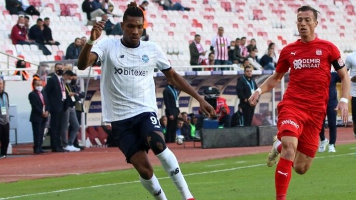 Adana Demirspor, Sivas'ta 1 puanı son saniyede kurtardı