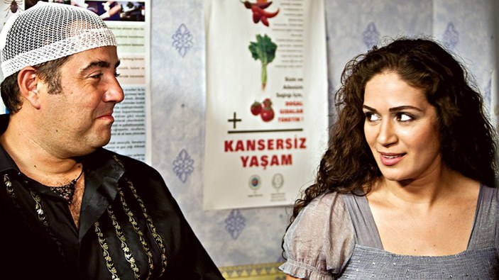 Ata Demirer'in eski eşi Özge Borak bakın kiminle evliymiş! Şoke eden detay...