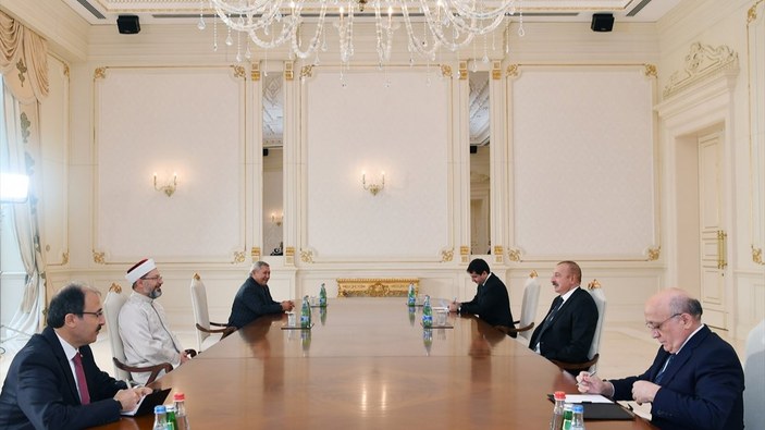 Cumhurbaşkanı İlham Aliyev, Diyanet İşleri Başkanı Ali Erbaş’ı kabul etti