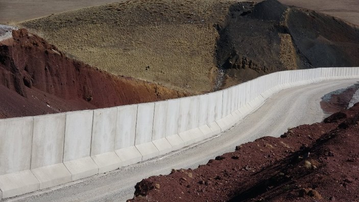 Van’ın İran sınırına 27 kilometrelik duvar örüldü