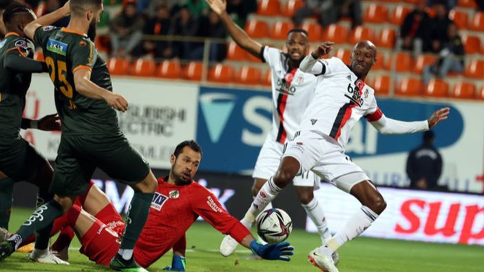 Alanyaspor - Beşiktaş - CANLI SKOR