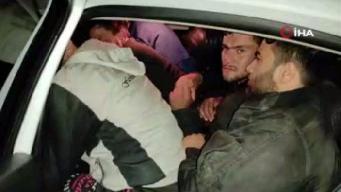 Bitlis merkezli 5 ildeki 13 göçmen kaçakçısı tutuklandı