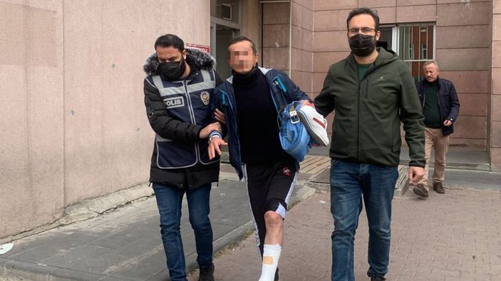 Kayseri'de yakalanacağını anlayan firari camdan atladı