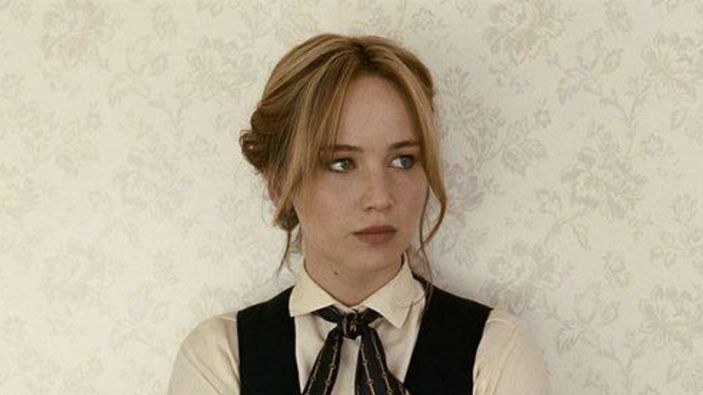 Jennifer Lawrence: Toplu tecavüze uğruyorum