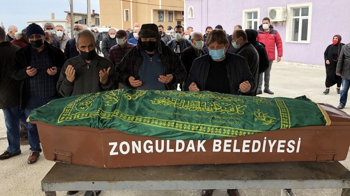 Zonguldak'ta kardeşinden koronavirüs kapan adam hayatını kaybetti