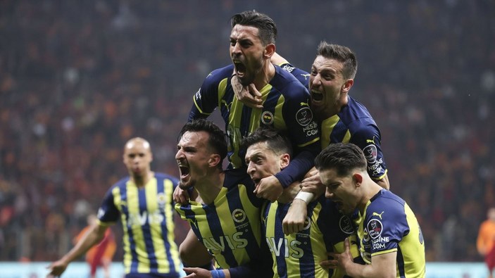 Olympiakos - Fenerbahçe maçının ilk 11'leri