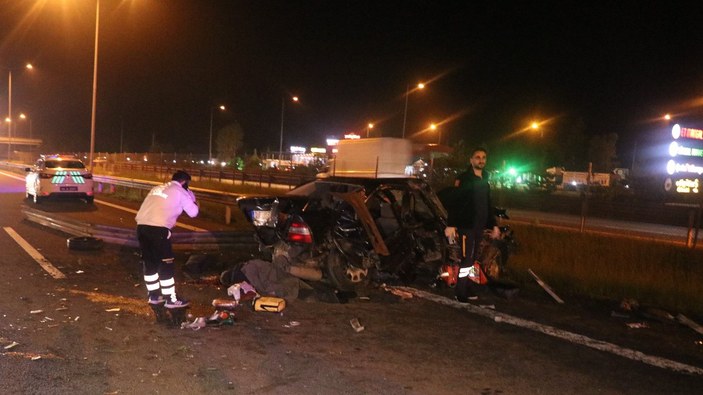 Bolu'da araç bariyerleri parçaladı: 2 ölü, 2 yaralı
