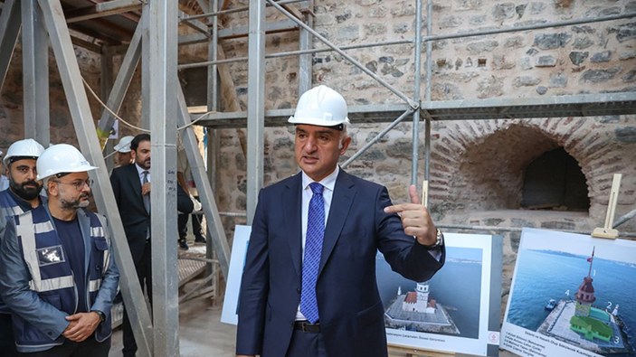 Mehmet Nuri Ersoy'dan Kız Kulesi’ndeki restorasyona dair açıklama