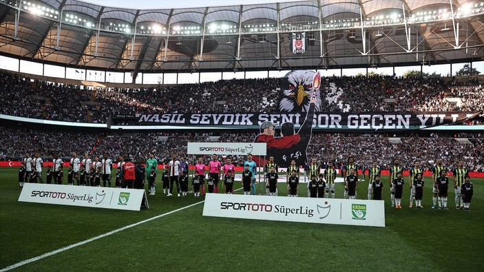 Beşiktaş - Fenerbahçe maçının ilk 11'leri