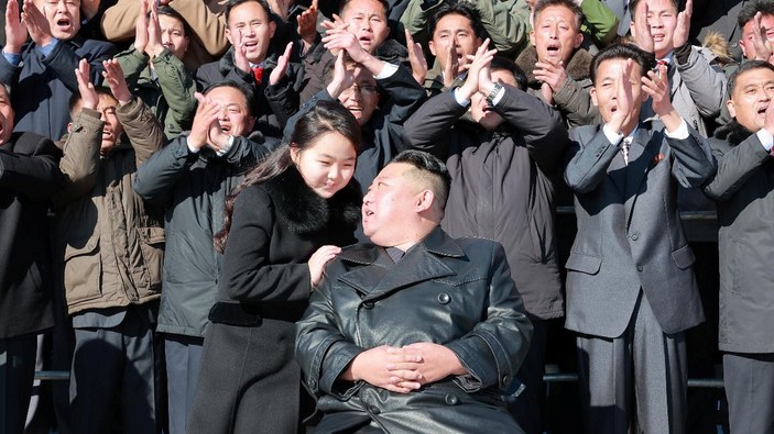 Kuzey Kore lideri Kim: Dünyanın en güçlü ordusu olacağız