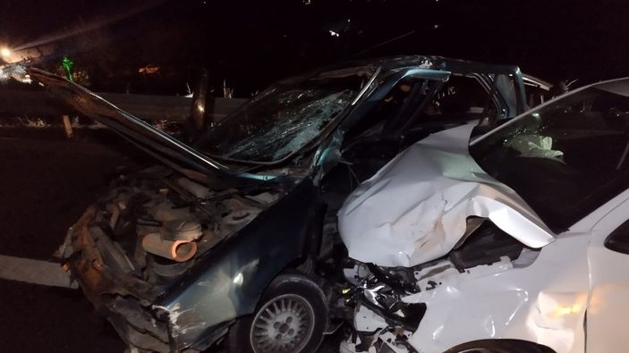 Bursa'da feci kaza: 1 ölü, 3 yaralı