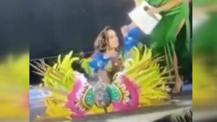 Meksika'da güzellik yarışmasında yarışmacıyı elektrik çarptı