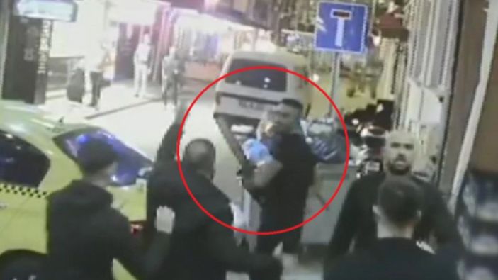 Eskişehir'de barlar sokağında testereyle kavga: 3 tutuklama