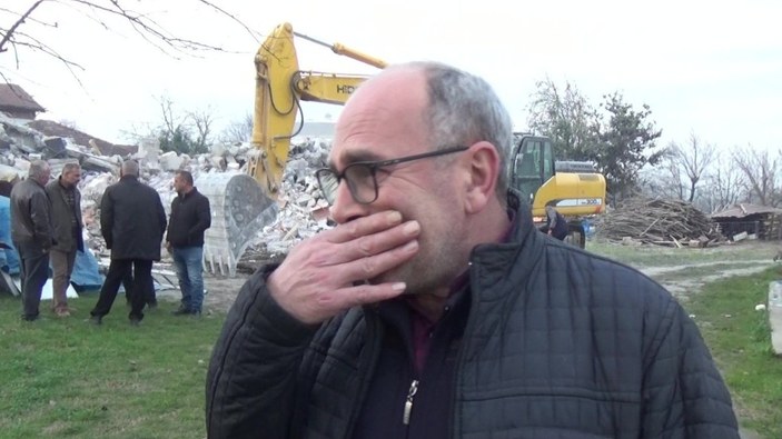 Düzce'de evi yıkılan depremzede: Emeğim var