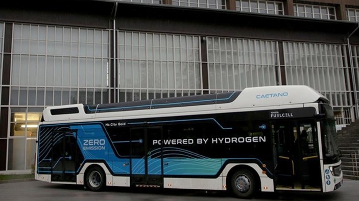 Hırvatistan'da hidrojen yakıtlı otobüsler tanıtıldı