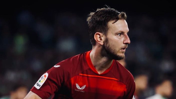 Ivan Rakitic'ten Romelu Lukaku'ya tatil teklifi