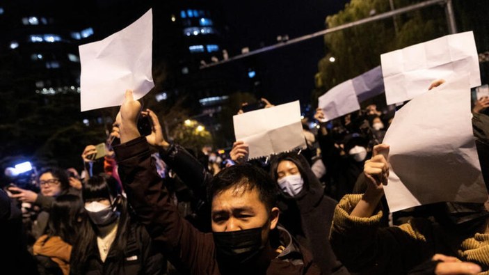 ABD, Çin'deki koronavirüs protestolarını destekliyor