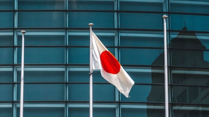 Japon hükümeti, ek savunma harcamaları için vergileri yükseltecek