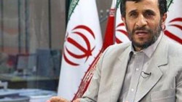 Ahmedinejad'dan nükleer savunma