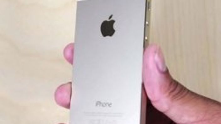 Altın iPhone karaborsada