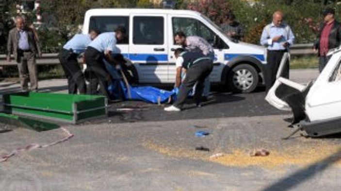 Adana'da trafik kazası: 1 ölü 7 yaralı