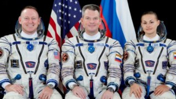 Üç astronot 6 ay sonra Dünya’ya döndü