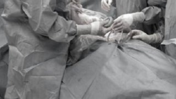 Van'da doğum sırasında bebeğin kafası koptu