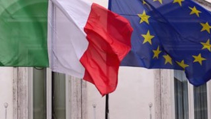 İtalya'dan Schengen kararı