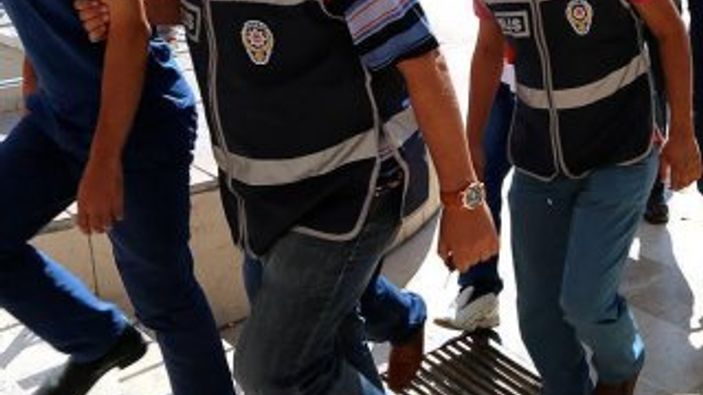 FETÖ sanığı 40 eski polise hapis cezası
