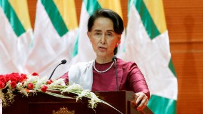 Nobelli Myanmar Lideri'nden pişkin açıklamalar