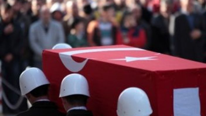 Diyarbakır'da çatışma: 1 şehit