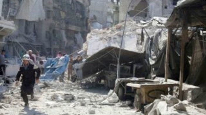 İdlib'de hava saldırıları devam ediyor