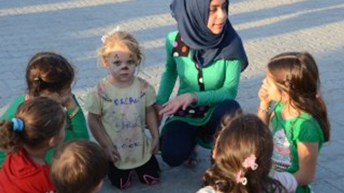 Türkiye 'savaşta doğan çocukları' sevindirdi