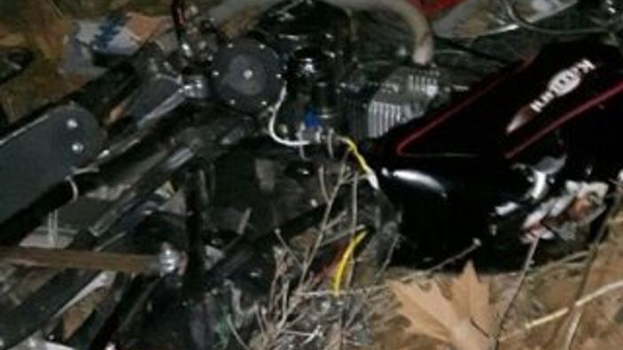 Otomobil motosiklete çarptı: 2 yaralı