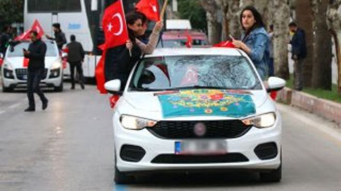 Adana'da Mehmetçik'e destek konvoyu