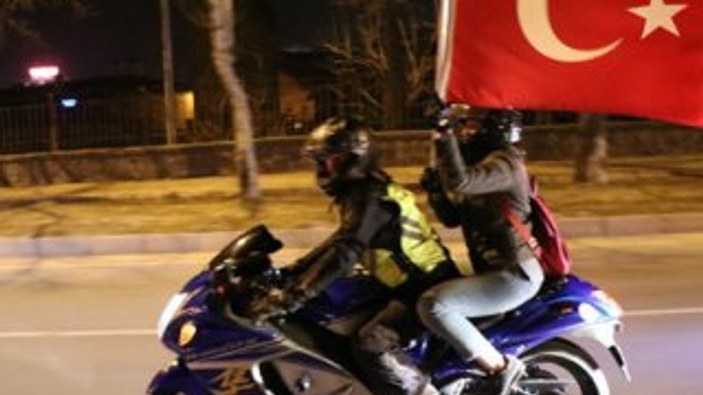 Kayseri'de motosikletçiler Mehmetçik için toplandı