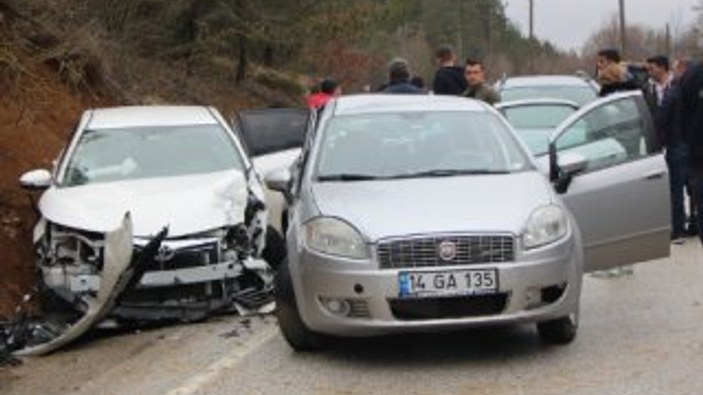 Abant Tabiat Parkı yolunda trafik kazası: 8 yaralı